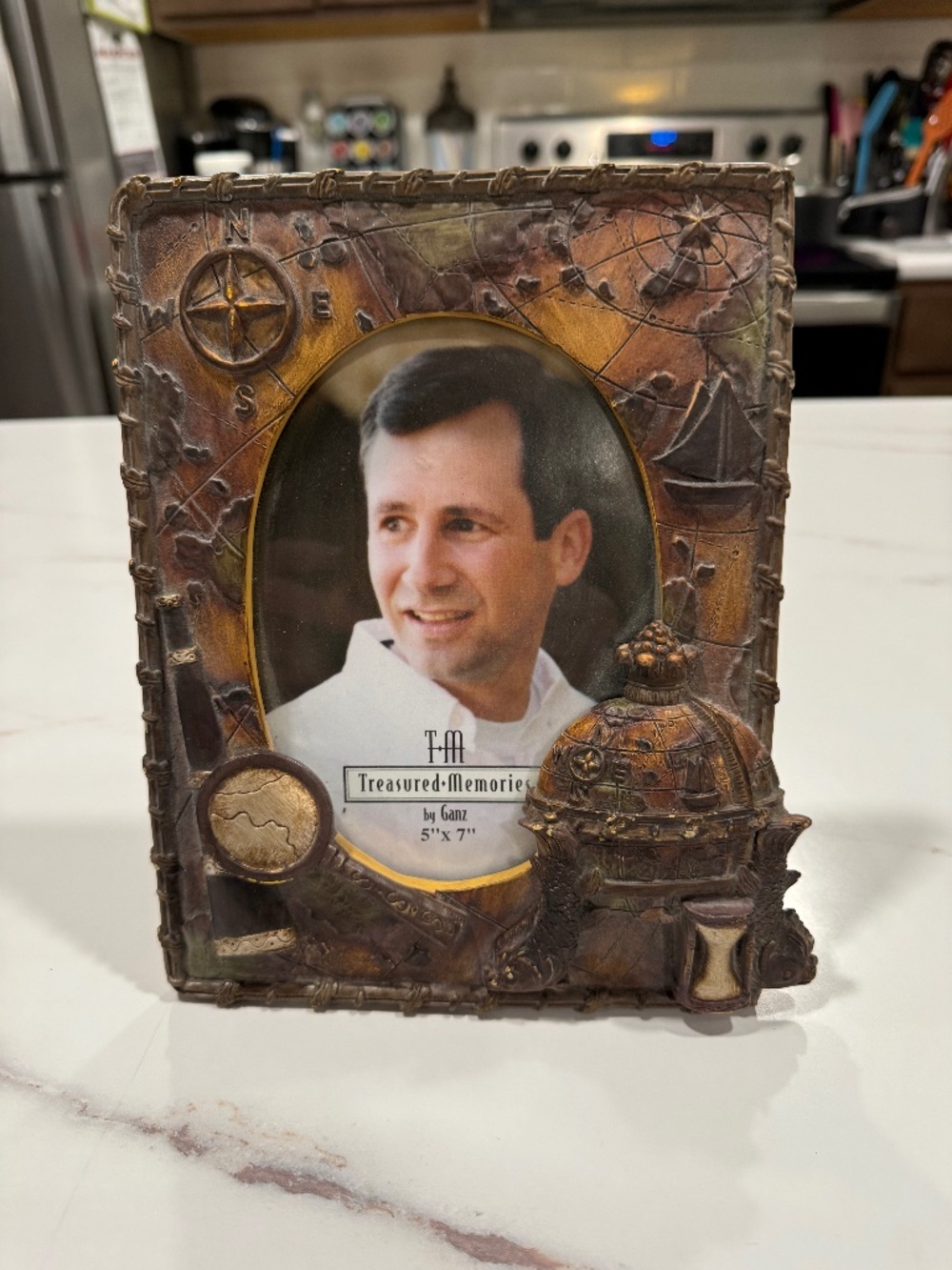 Ganz treasured memories, 3-D treasure hunt frame, fun, pirates frame